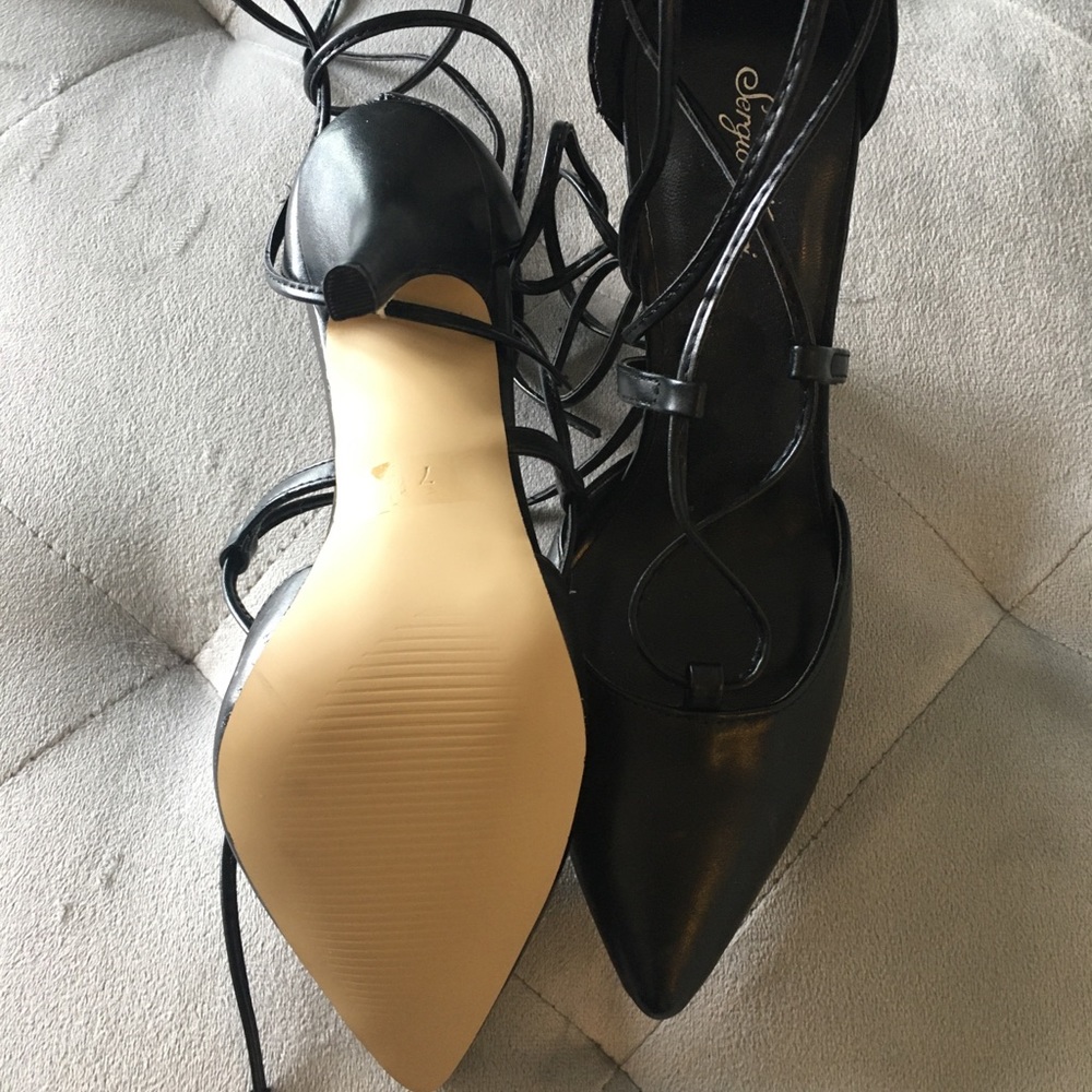 Pumps-shoes - Picture 5 of 6